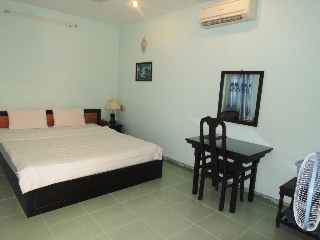 Four Seasons House Hotel Nha Trang Room photo